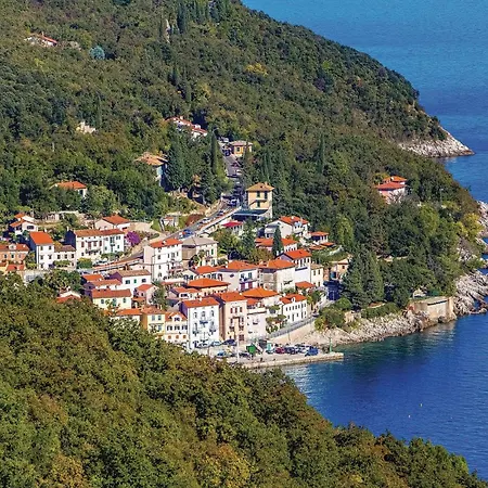 Appartamento 1 Bedroom Stunning In