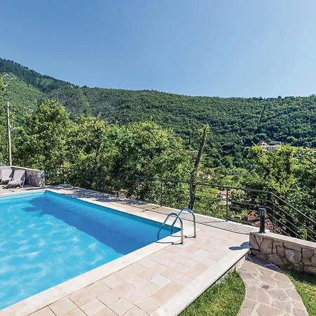 Apartman 1 Bedroom Stunning In