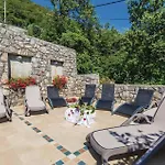 Daire 1 Bedroom Stunning In Mošćenička Draga