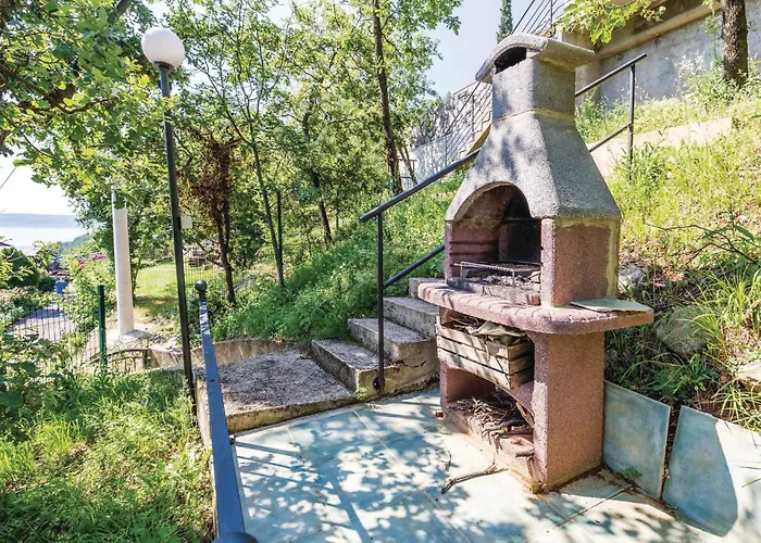 Appartement Amazing In *